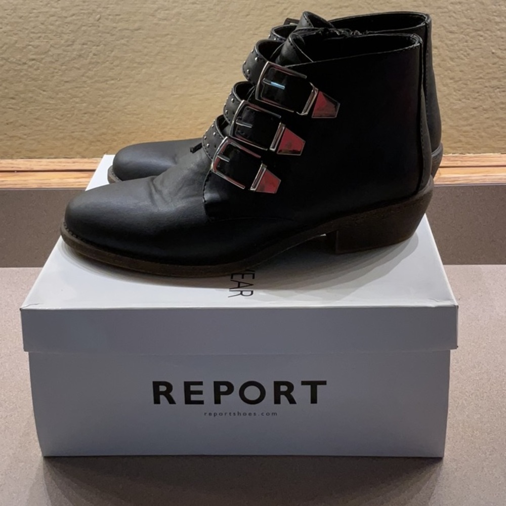 Report Black Leather Buckle Boots